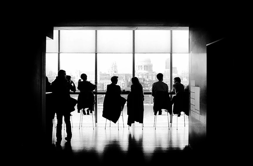 Riunioni, tre mosse per risparmiare tempo